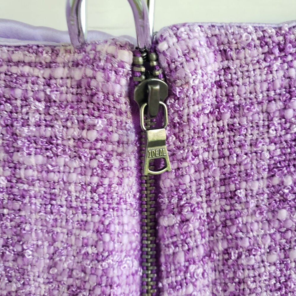 Alice and Olivia lavender tweed mini skirt fully lined - Picture 3 of 9